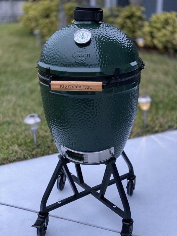 BBQ fumoir Big Green Egg neuf avec accessoires neufs