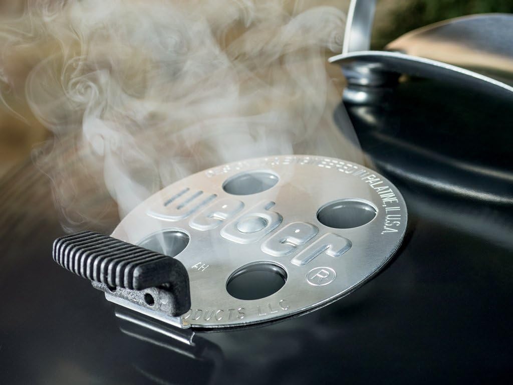 BBQ à charbon Weber Master-Touch 56 cm noir – BBQ d'extérieur haut de gamme avec support de couvercle escamotable et système de nettoyage One‑Touch™. Cuisinière en porcelaine émaillée.