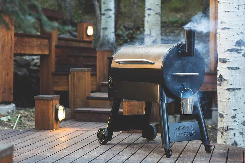 BBQ et fumoir électrique à granulés de bois Traeger Grills Pro 34, couleur bronze, surface de cuisson de 884 pouces carrés, température maximale de 450 degrés, sonde à viande, fonction BBQ 6 en 1