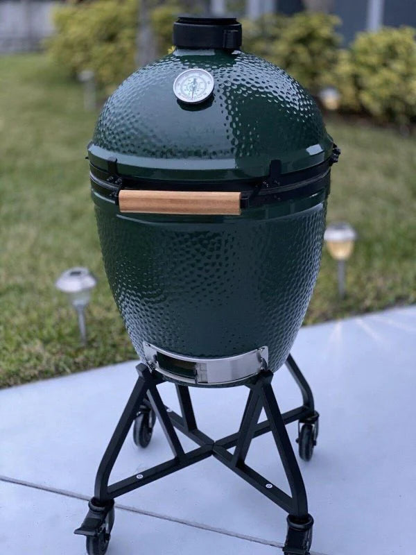 BBQ fumoir Big Green Egg avec accessoires neufs